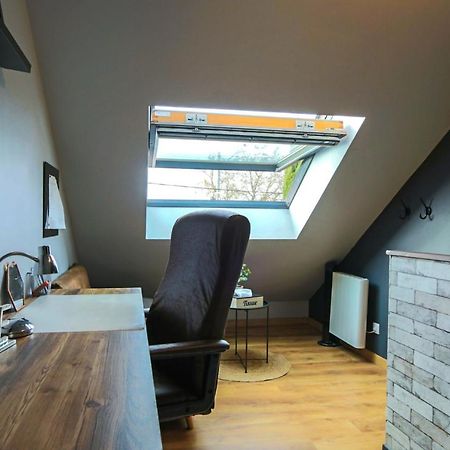 Maisonnette En Duplex Avec Terrasse Breux-Jouy Экстерьер фото