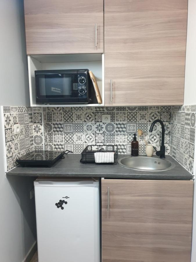Maisonnette En Duplex Avec Terrasse Breux-Jouy Экстерьер фото