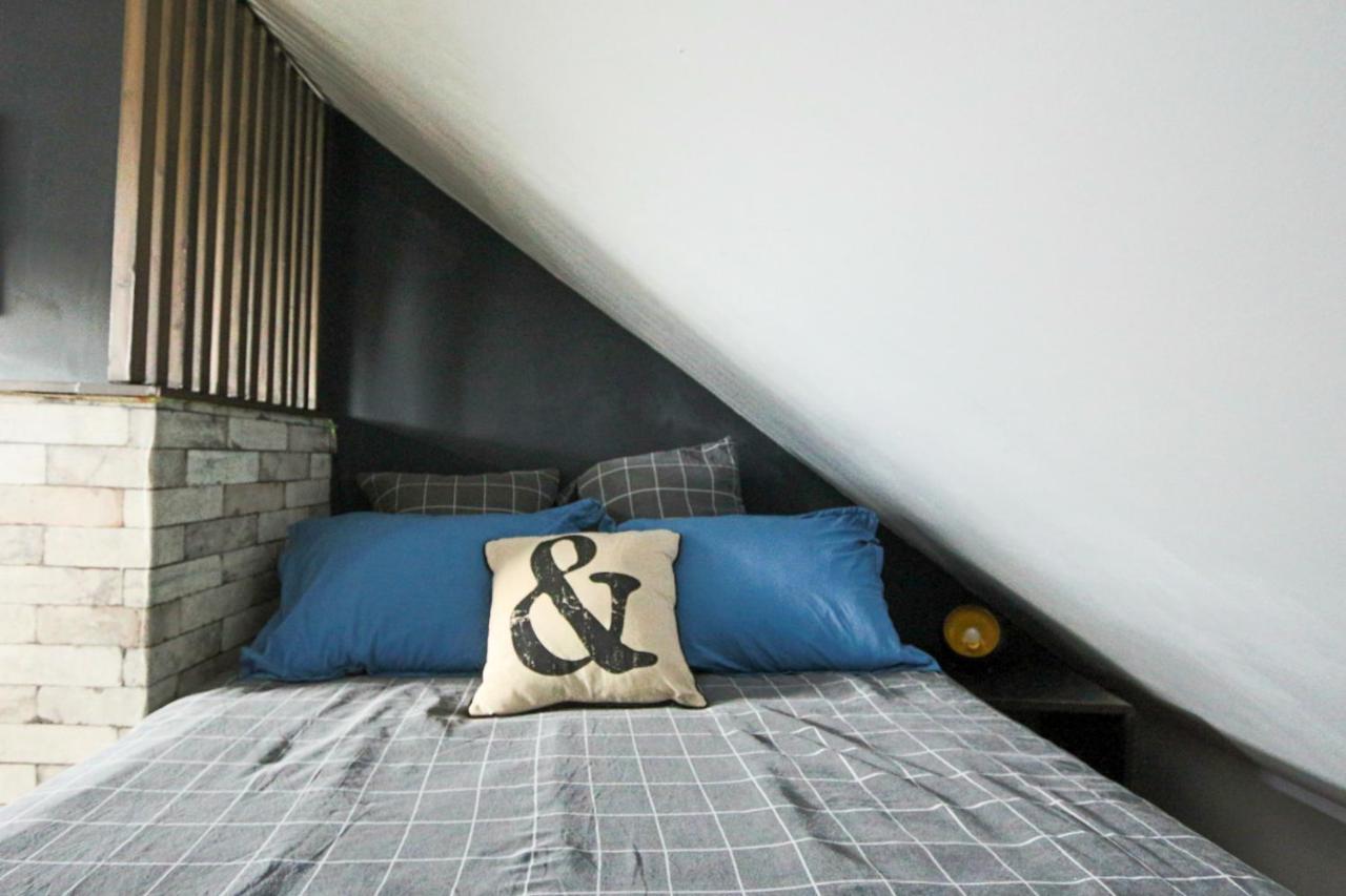Maisonnette En Duplex Avec Terrasse Breux-Jouy Экстерьер фото